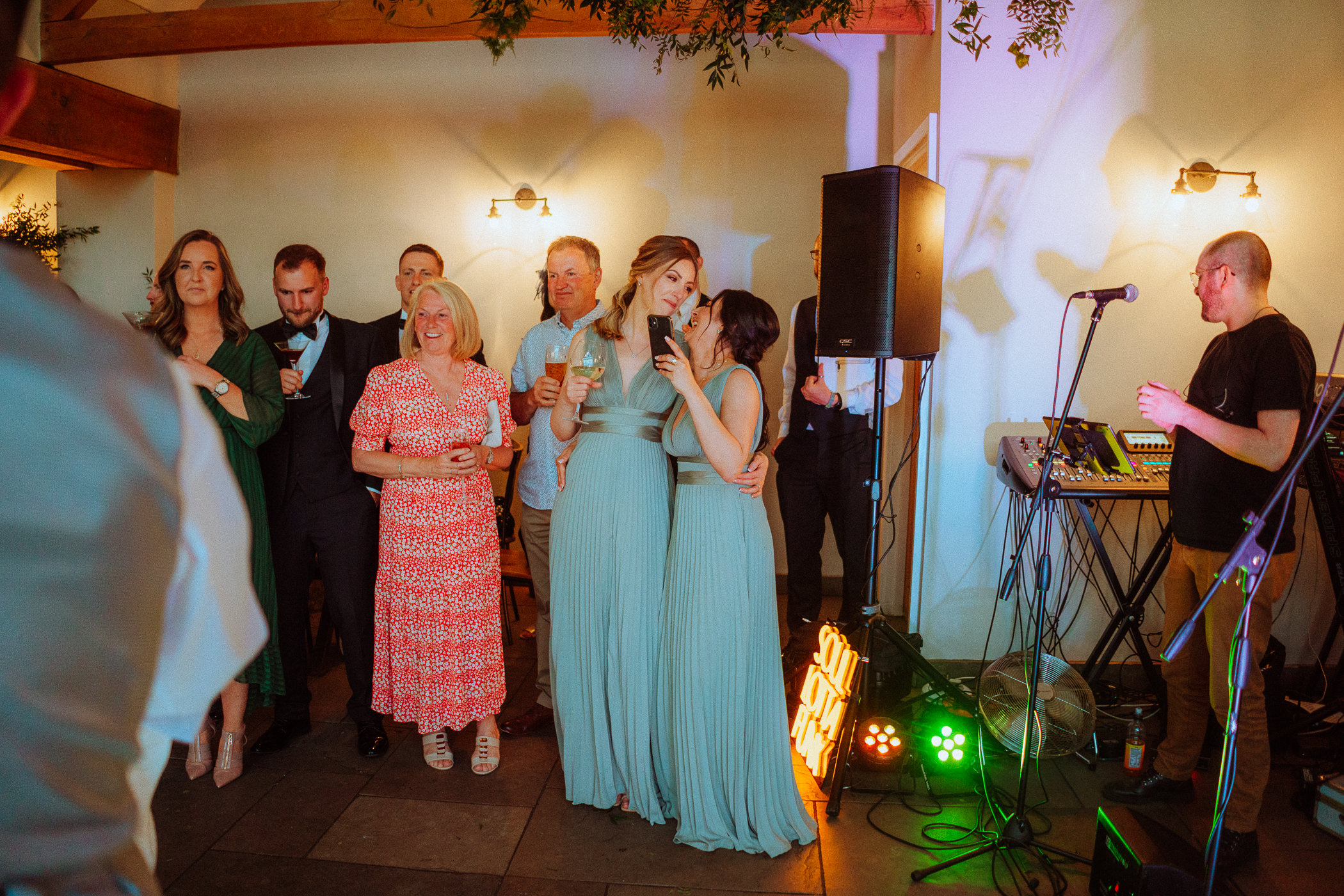 WEDDING PHOTOGRAPHY THE OLD HOUSE 1147 MAESTEG 030 WEDDING PHOTOGRAPHY THE OLD HOUSE 1147 MAESTEG 030